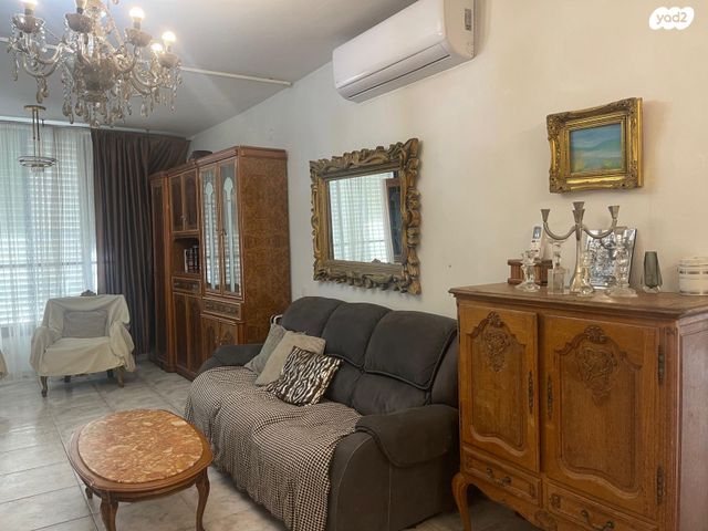 דירה, שדרות ירושלים 5, קרית ים  א', קרית ים