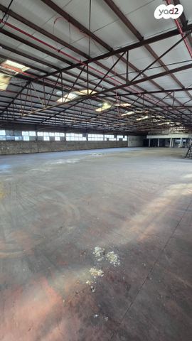 אזור תעשיה ג