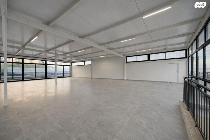 חנויות/ שטח מסחרי, עספיא, עספיא