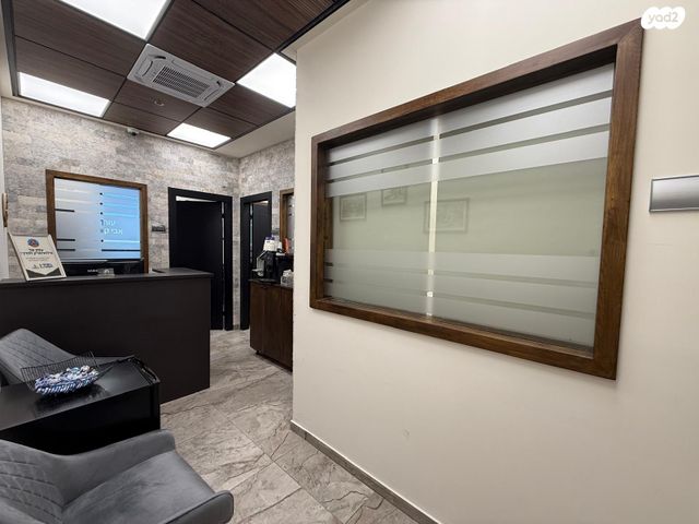 משרדים, שדרות מנחם אריאב 20, צפונית / רסקו, נצרת עילית / נוף הגליל