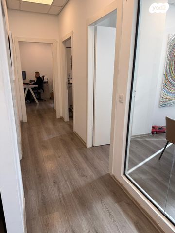 משרדים, מצדה, בני ברק