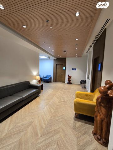 חנויות/ שטח מסחרי, יוסף לישנסקי 27, מב"ת מערב, אזור תעשייה חדש, ראשון לציון