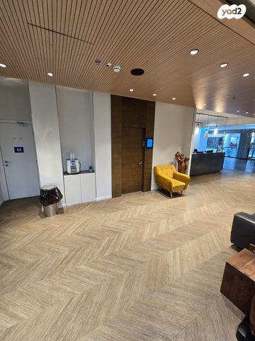 חנויות/ שטח מסחרי, יוסף לישנסקי 27, מב"ת מערב, אזור תעשייה חדש, ראשון לציון