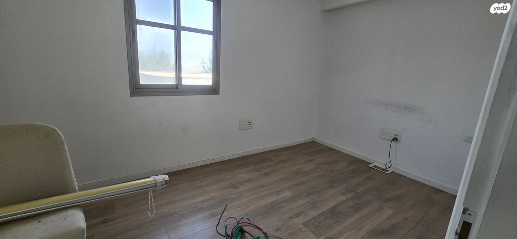 משרדים, אדום, תרדיון, אזור תעסוקה משגב / תרדיון