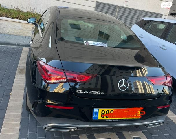 מודעת רכב מרצדס-בנץ CLA