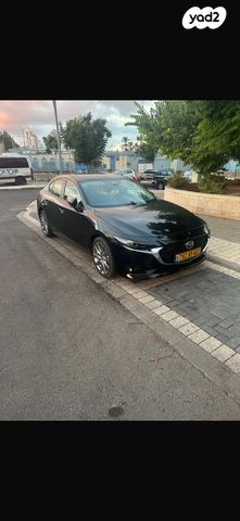 מודעת רכב מאזדה 3