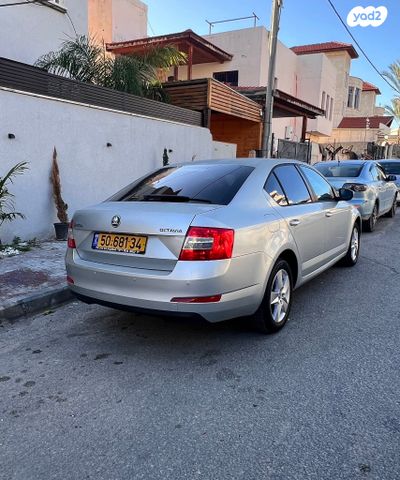 סקודה אוקטביה 