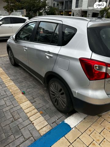 סוזוקי קרוסאובר