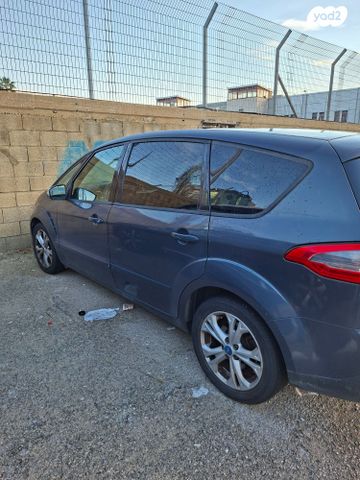 מודעת רכב פורד S-מקס