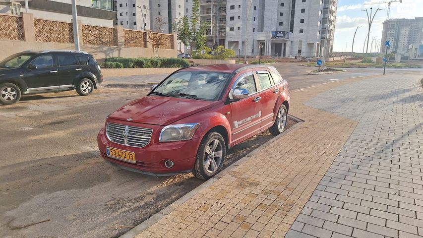 מודעת רכב דודג' קאליבר