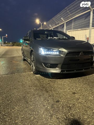 מיצובישי לנסר