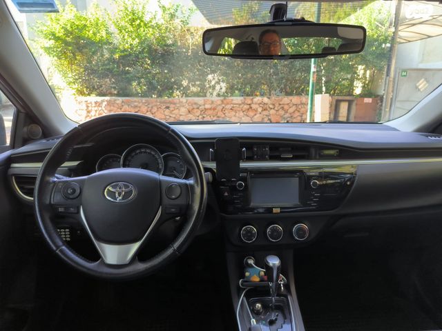 טויוטה קורולה