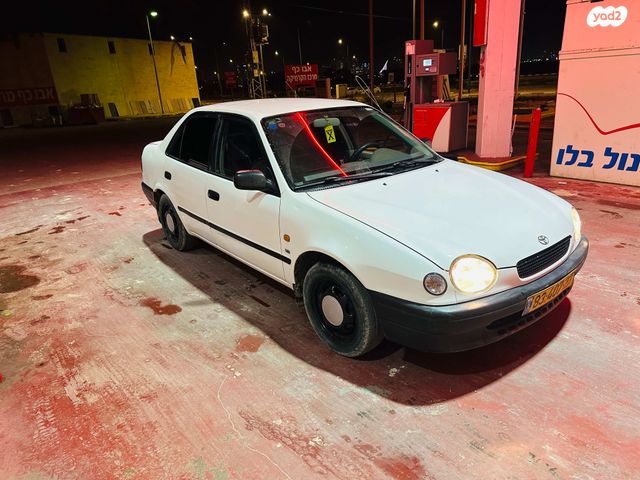 טויוטה קורולה