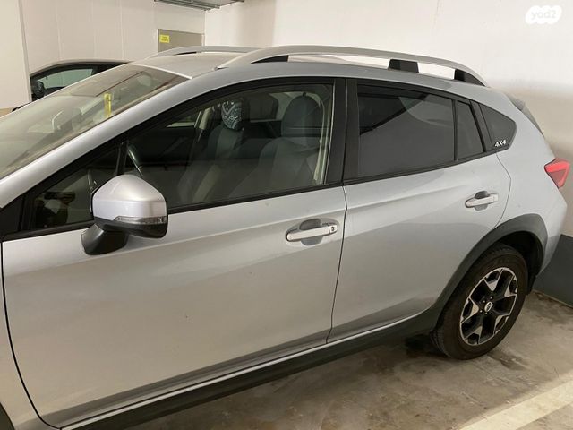 מודעת רכב סובארו XV