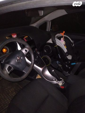 טויוטה אוריס