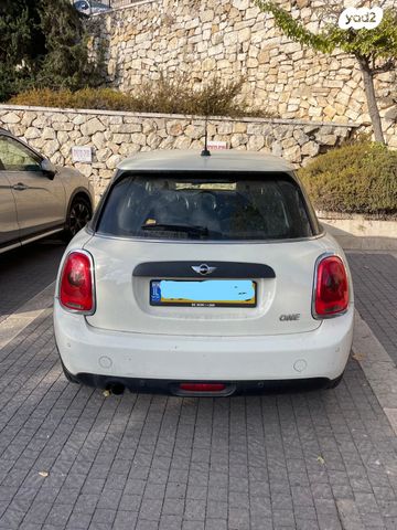 מודעת רכב מיני קופר