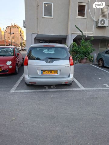 מודעת רכב פיג'ו 5008
