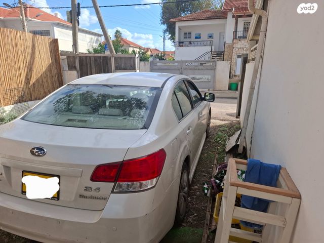 מודעת רכב סובארו B4/לגאסי