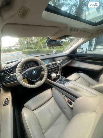 מודעת רכב ב מ וו סדרה 7