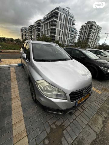 מודעת רכב סוזוקי קרוסאובר