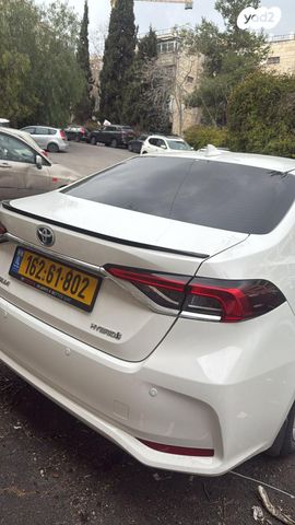 טויוטה קורולה