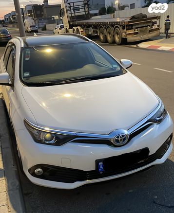 מודעת רכב טויוטה אוריס