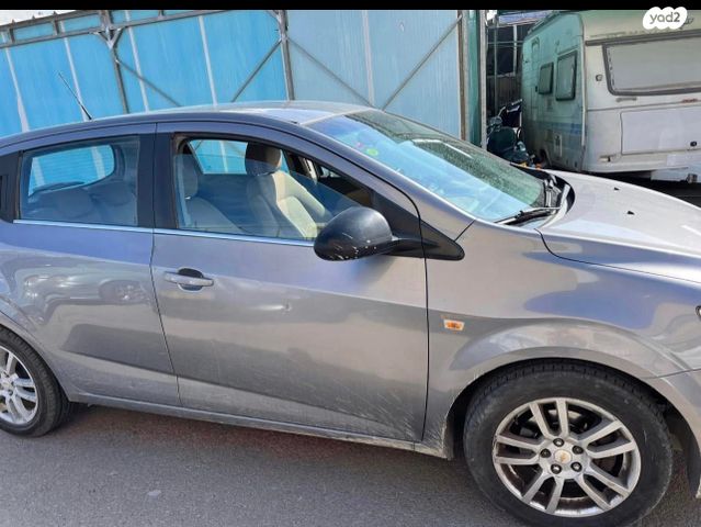 מודעת רכב שברולט סוניק