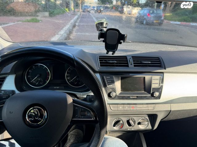 מודעת רכב סקודה פאביה