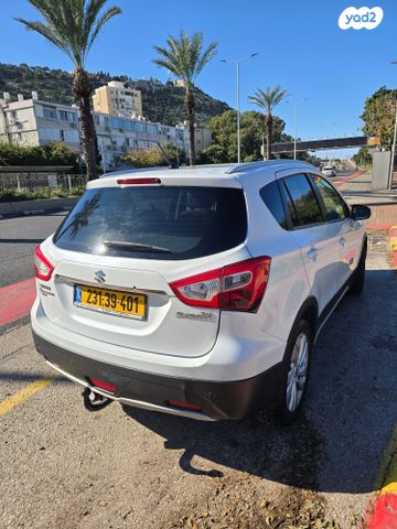 סוזוקי קרוסאובר