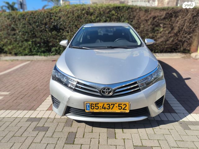 מודעת רכב טויוטה קורולה