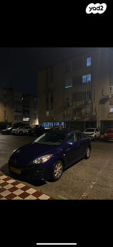 מודעת רכב מאזדה 3