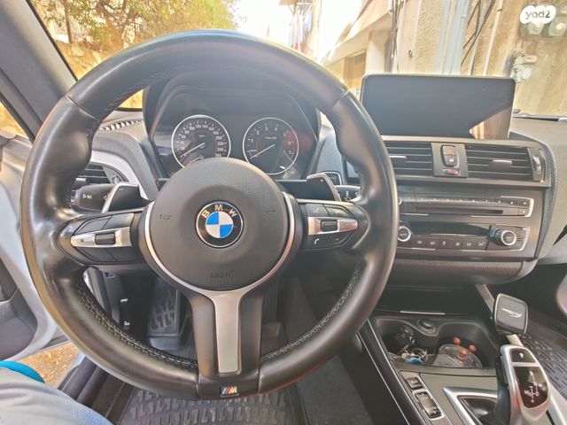 מודעת רכב ב מ וו סדרה 1