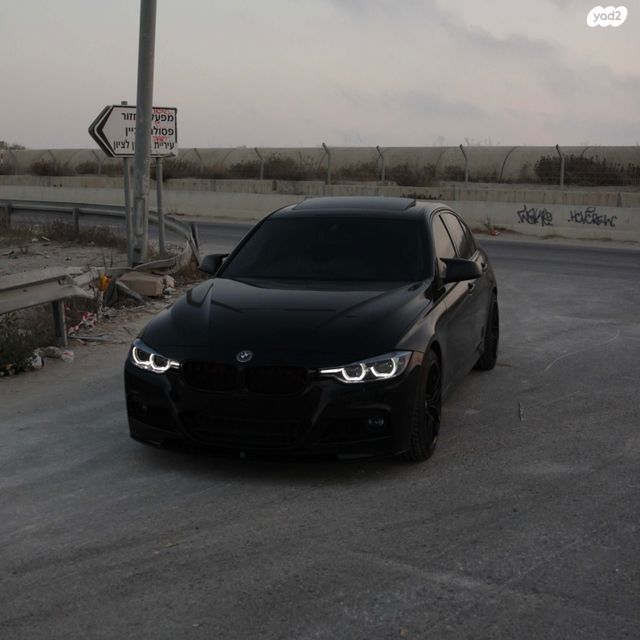 מודעת רכב ב מ וו סדרה 3