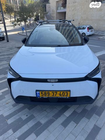 מודעת רכב ג׳ילי Geometry C