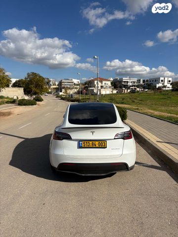 מודעת רכב טסלה מודל Y