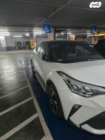 טויוטה C-HR