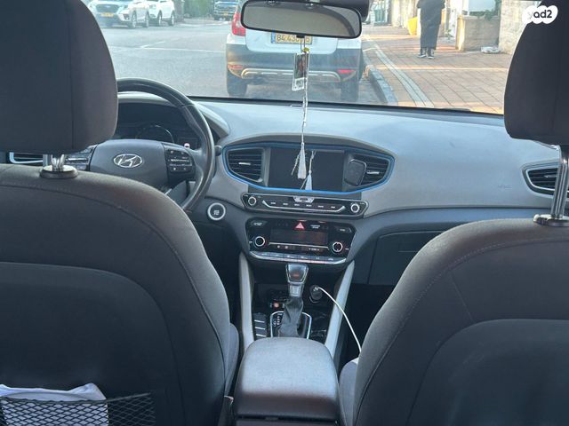 מודעת רכב יונדאי איוניק