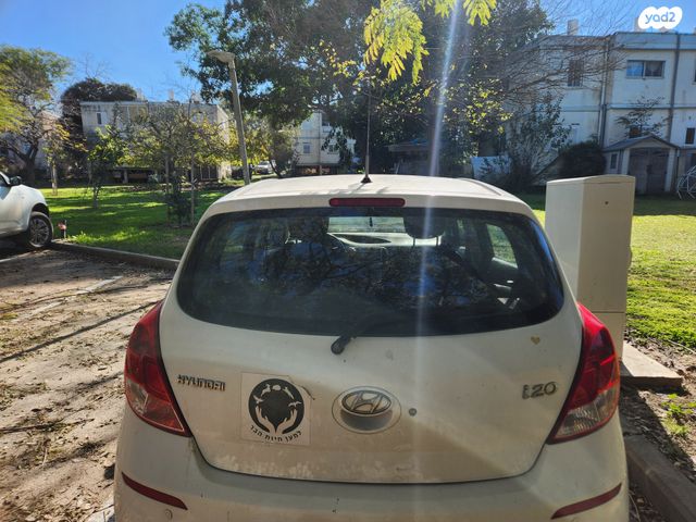 יונדאי i20
