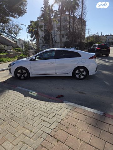 יונדאי איוניק