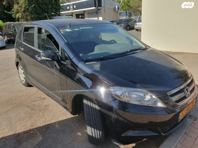 מודעת רכב הונדה FR-V