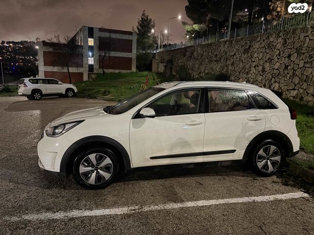 מודעת רכב קיה נירו