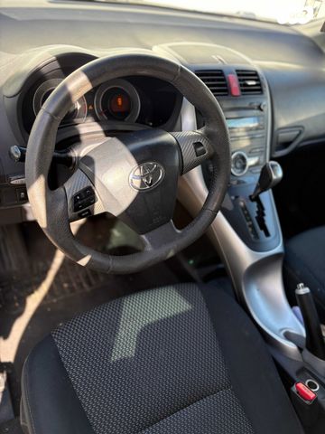 טויוטה אוריס