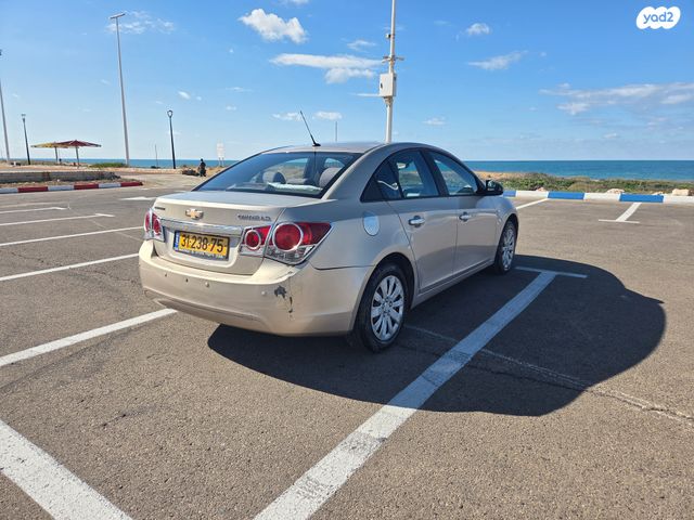 שברולט קרוז