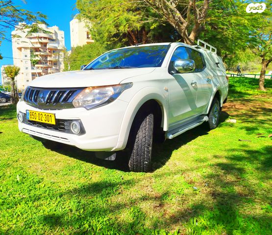 מודעת רכב מיצובישי טרייטון / L200