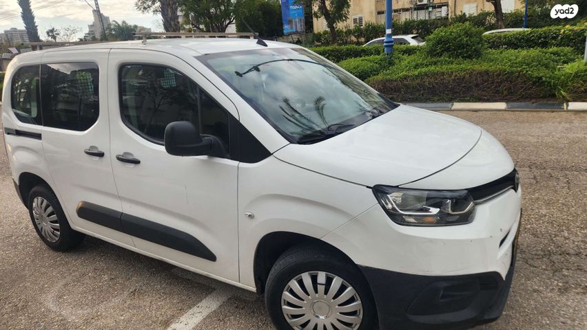 טויוטה פרואייס סיטי