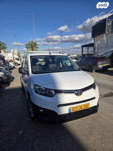 טויוטה פרואייס סיטי