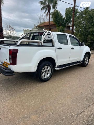 איסוזו די-מקס