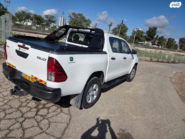 טויוטה היילקס