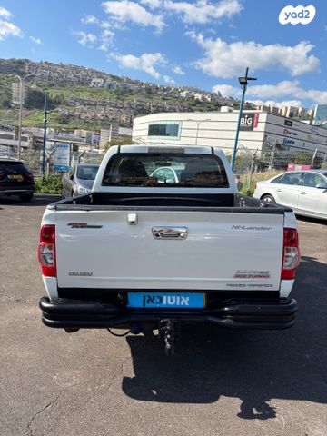 איסוזו די-מקס