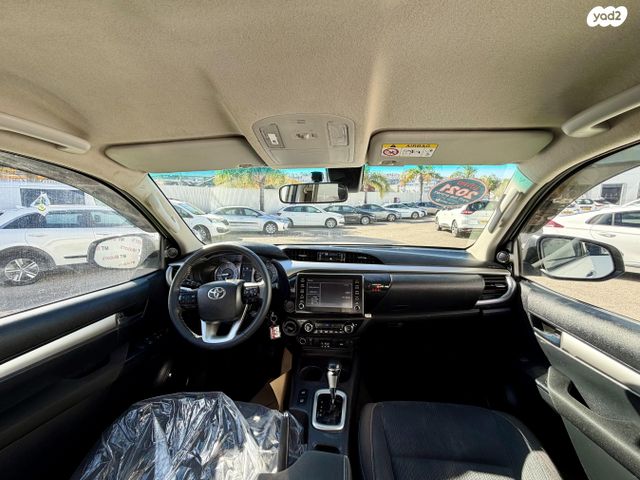 טויוטה היילקס